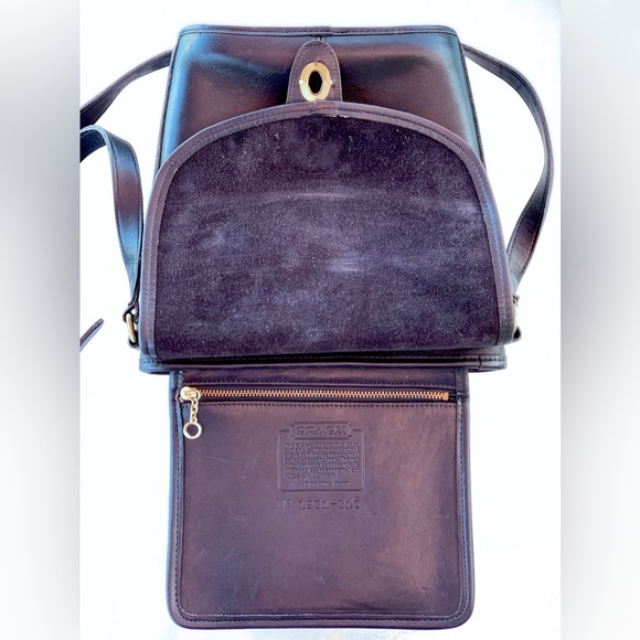 Vintage Coach Black Leather Shoulder/Crossbody Bag - Picture 8 of 9